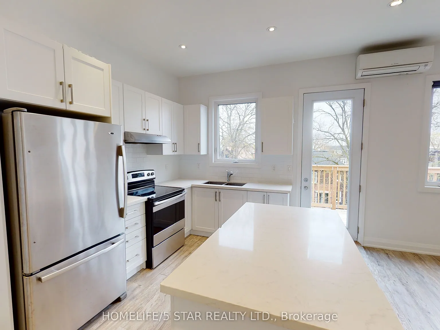 1 bed, $2,495 — Photo 4