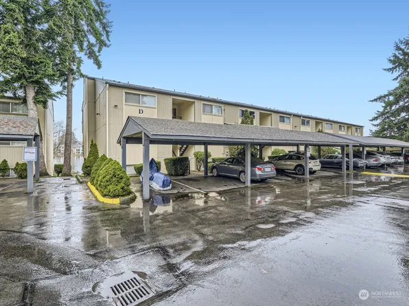 31003 14 Avenue S #D4, Federal Way, WA 98003