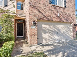 11802 Belle Ct, Pinehurst, TX 77362