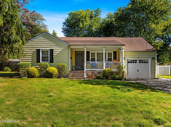 42 Amelia Circle, Little Silver, NJ 07739