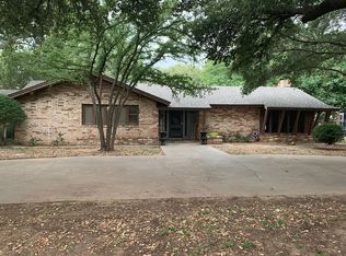 2718 Oaklawn Dr, Vernon, TX 76384