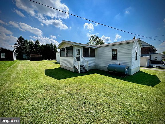 4th image of this home