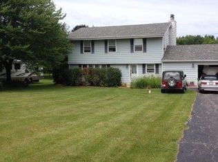 343 E Burdick Rd, Chesterton, IN 46304