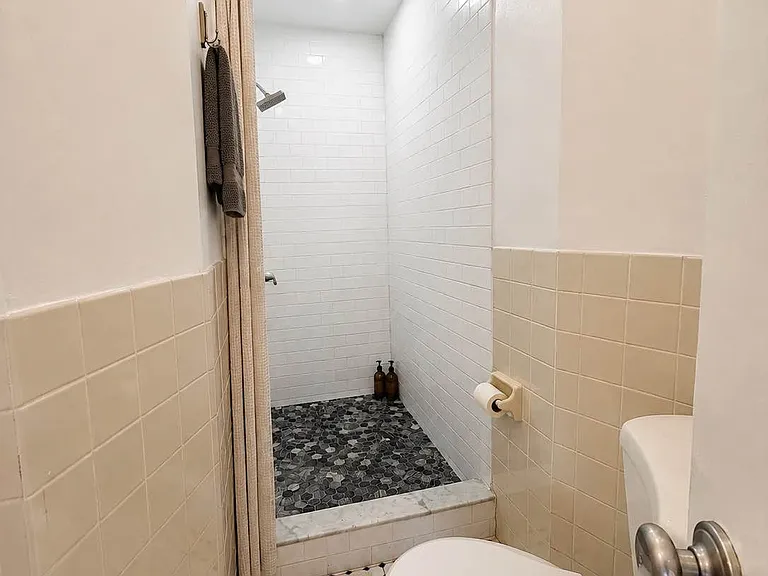 497 3rd Ave #4B — Photo 6