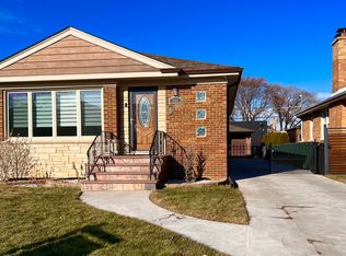 7122 W Agatite Ave, Norridge, IL 60706