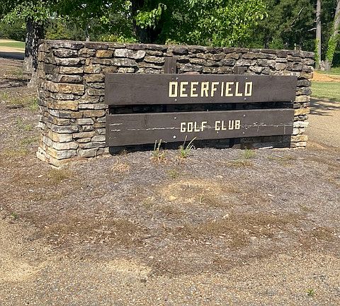 Entrance to Deerfield Club House