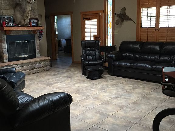2nd image of 1088 Dona Beatriz Cir