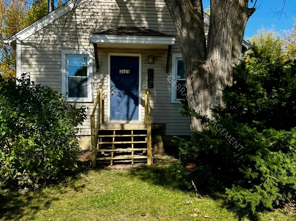 3509 Davison Rd, Flint, MI 48506