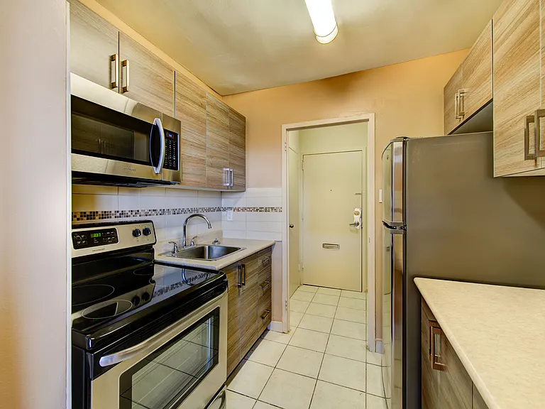 1470 Williamsport Dr — Photo 11