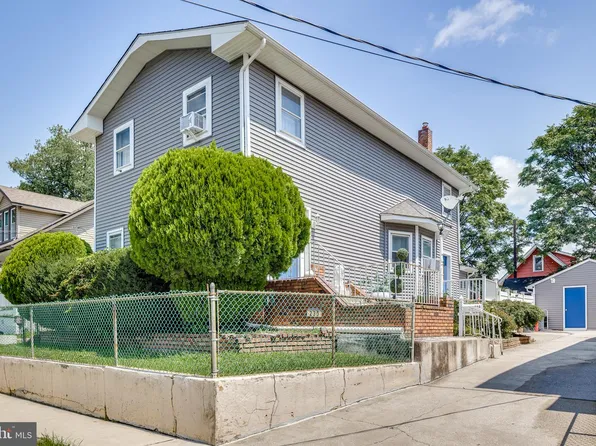 230 Elm Ave, Woodlynne, NJ 08107
