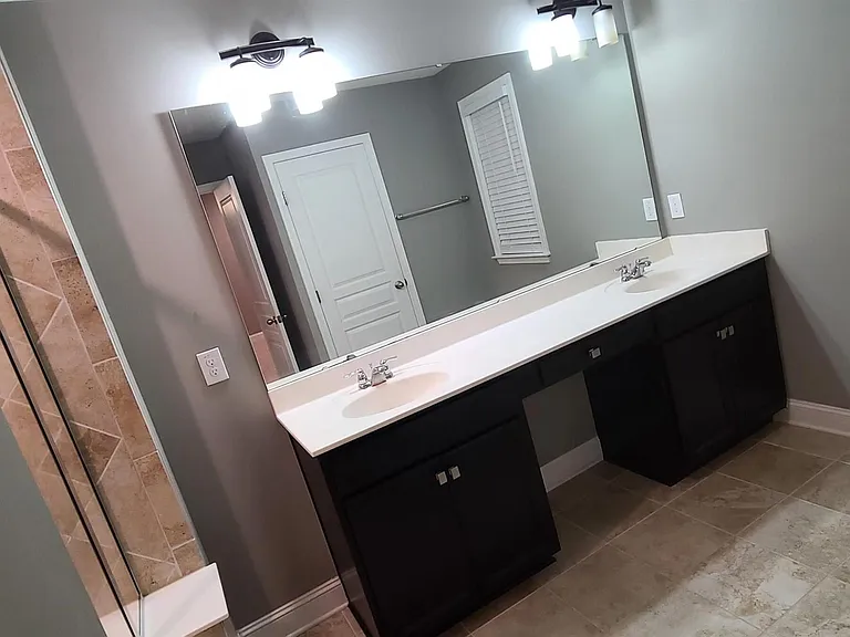 529 Buhrstone Mill Dr — Photo 37