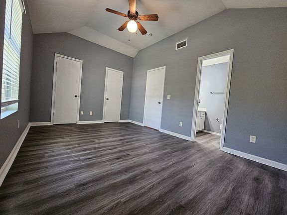 4th image of 4005 Pilgram Dr #A