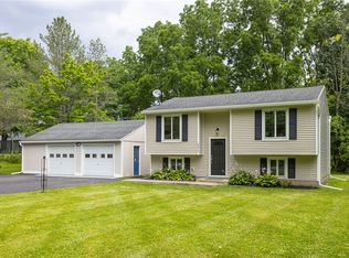 3473 Pebble Beach Rd, Lakeville, NY 14480