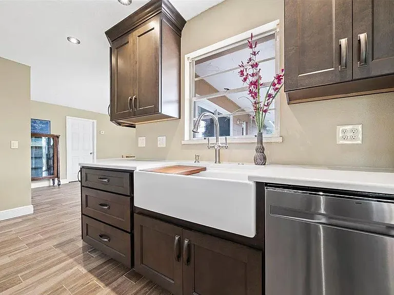 1485 Morgan Dr — Photo 6