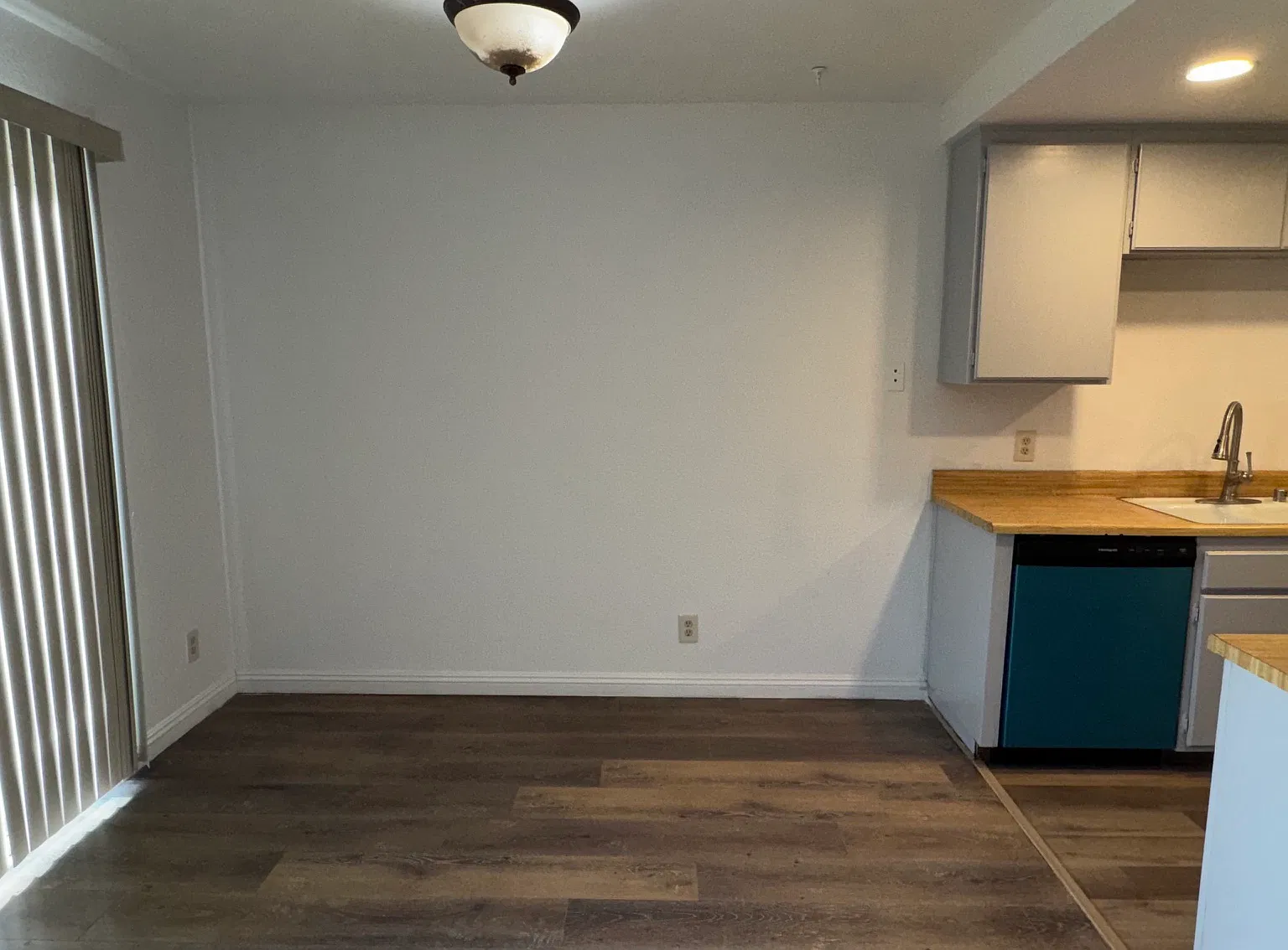 3 bed, 1137 sqft, $2,980 — Photo 3