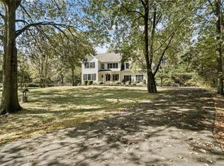3 Kristen Leah Ln, Salisbury Mills, NY 12577