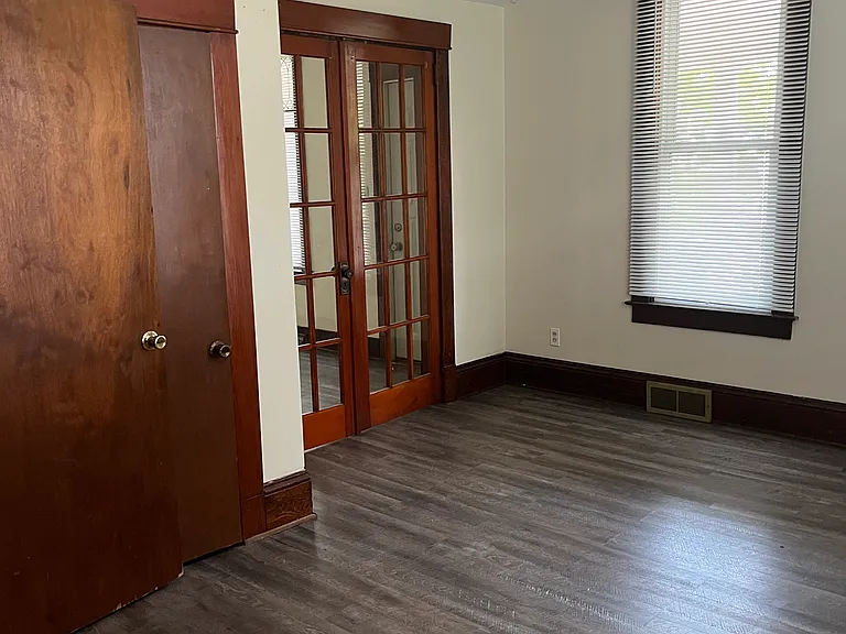 415 Putnam St #1 — Photo 7