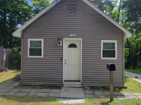 108 Magee Rd, Ringwood, NJ 07456
