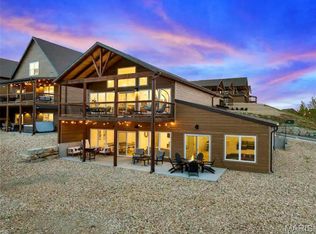 18 Settlers Cv, Kimberling City, MO 65686