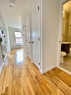 Rented by Bohemia Realty Group | media 13