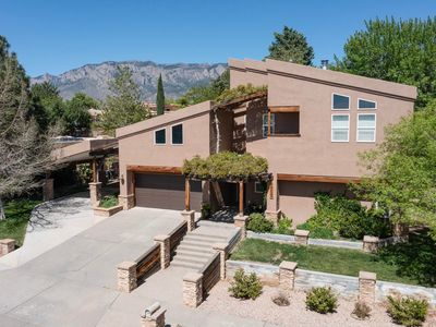 4912 Camino De Monte NE, Albuquerque, NM, 87111