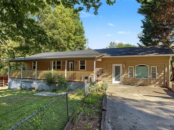 105 Kersey Dr, Archdale, NC 27263