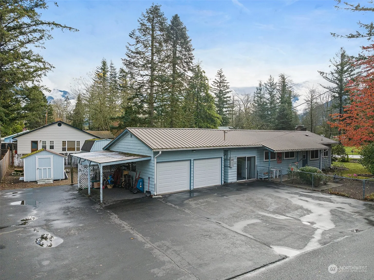 502 Reiner Road photo 1