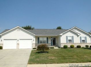 957 Blue Heron Ct, Belleville, IL