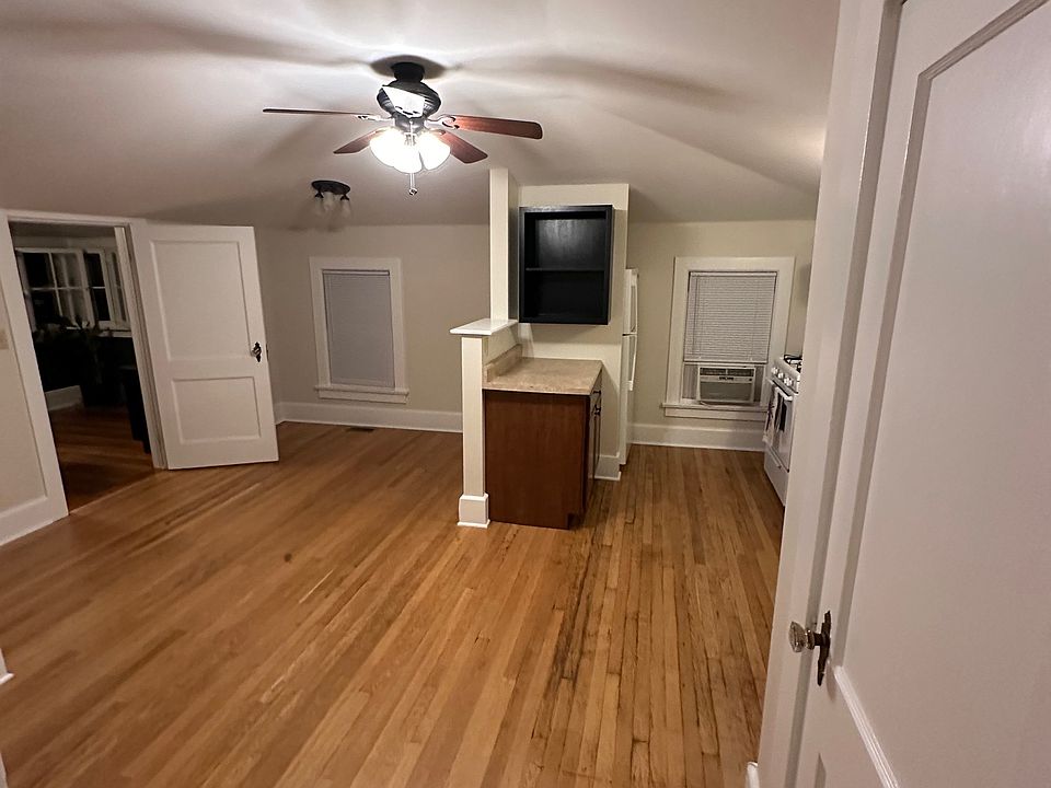 Livingroom/Kitchen