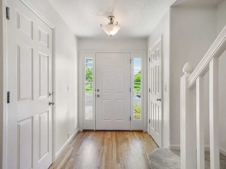1013 Burning Bush Point — Photo 25