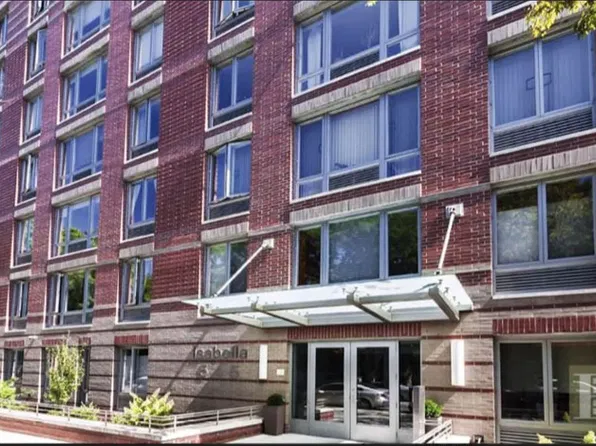 545 Washington Avenue image 1 of 6