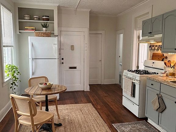 4th image of 7 Archibald Ter APT 2R