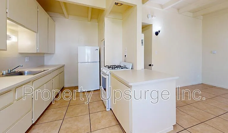 2804 Orange Ave #11 — Photo 2