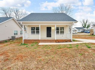 106 Fuller St, Greer, SC 29650