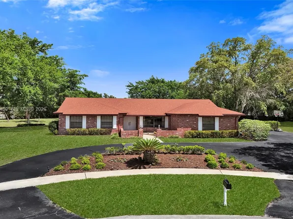 18428 102nd Way S, Boca Raton, FL 33498