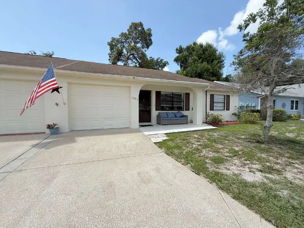 6203 Emerson Dr, New Port Richey, FL 34653