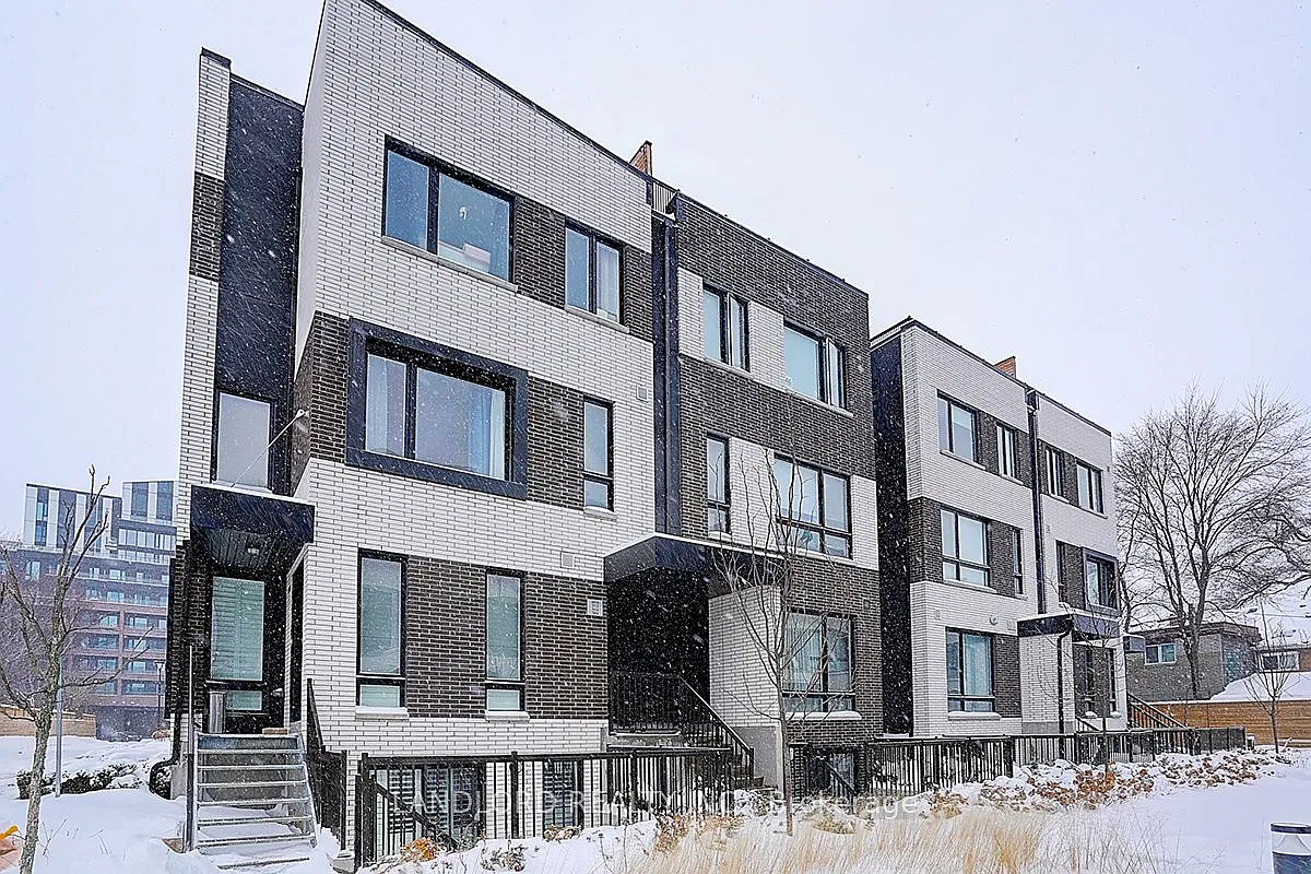 3 bed, $3,195 — Photo 1
