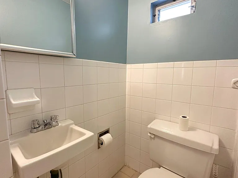 2509 S Rosewood St — Photo 37