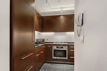 Rented by BARNES New York