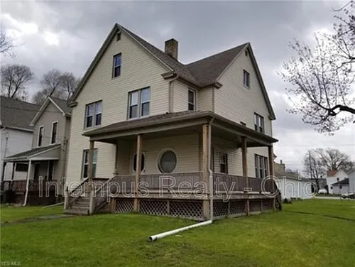 35 Neil St #1 Photo 1