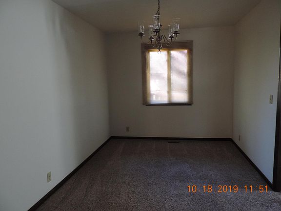 4th image of 15424 Blackwell Dr