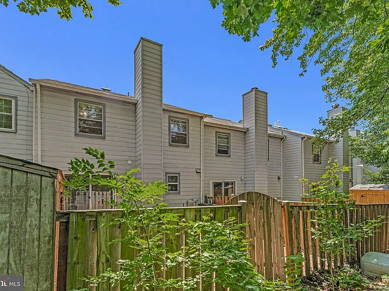 2852 Yarn Ct — Photo 38