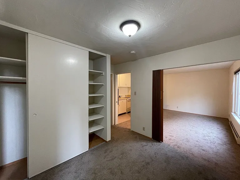 443 Lee St — Photo 8