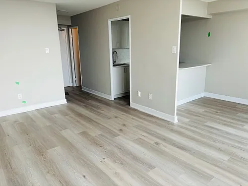 500 Duplex Ave #408 Photo 1