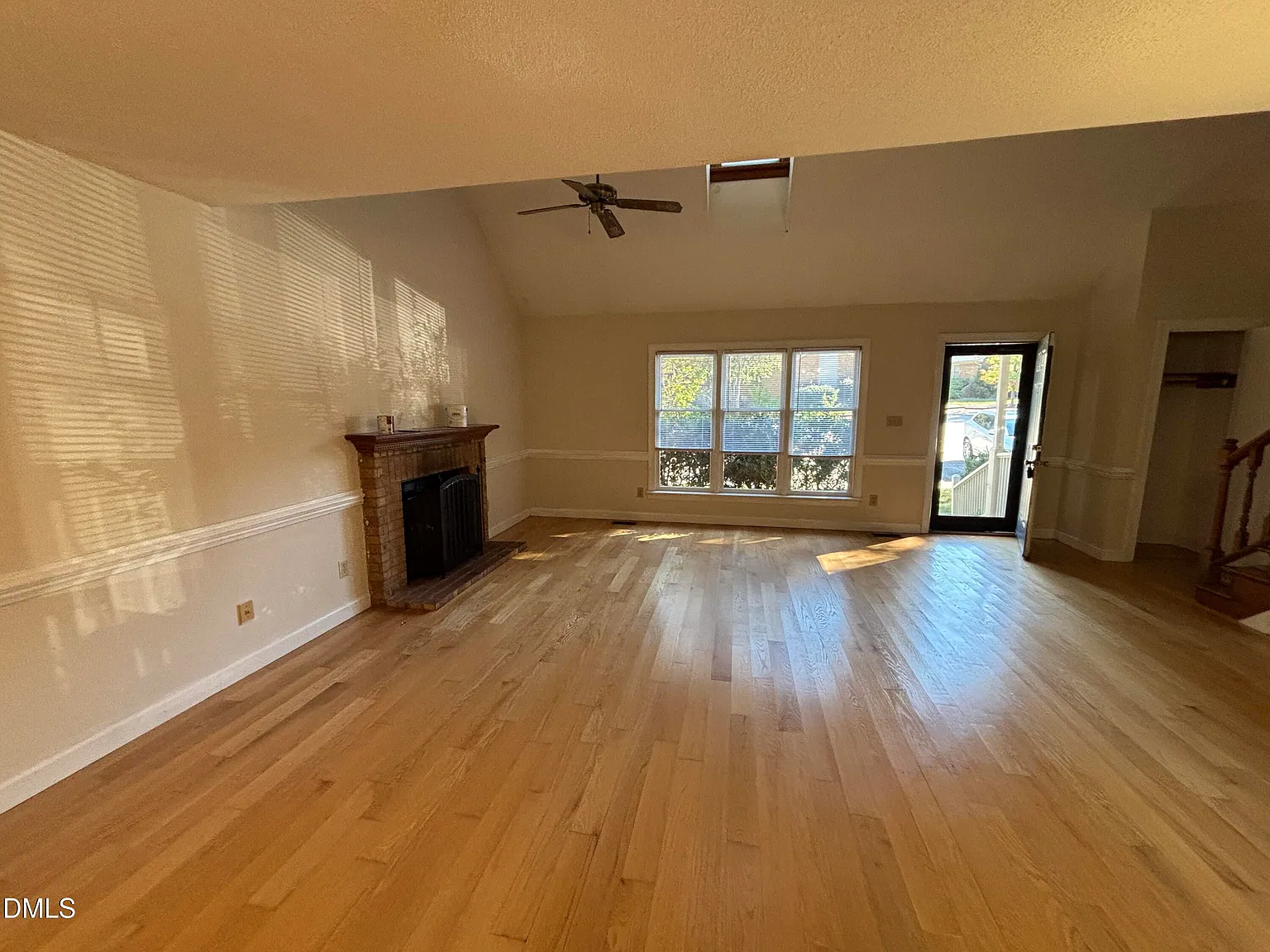 2 bed, 2.5 bath, $1,775 — Photo 3