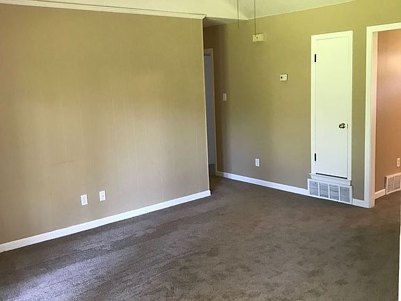 3rd image of 6348 Woodgreen Dr