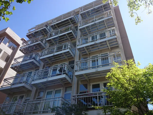 322 Belmont Ave E APT 403, Seattle, WA 98102