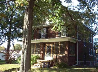 501 21st Ave, Moline, IL 61265