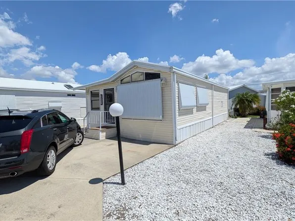 20157 Lime Tree LN, ESTERO, FL 33928