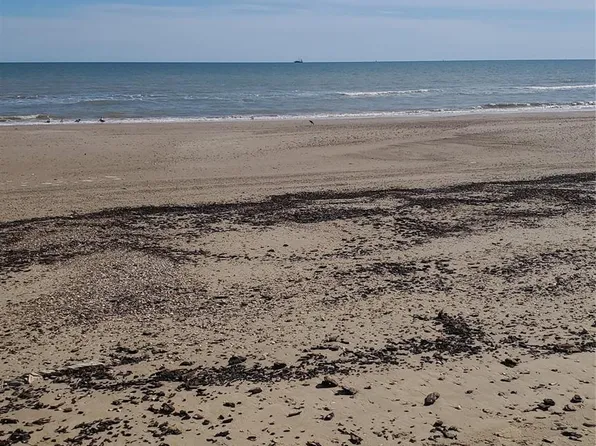 2179 Highway 87, Gilchrist, TX 77650